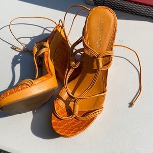 Sergio Rossi Tie up sandals